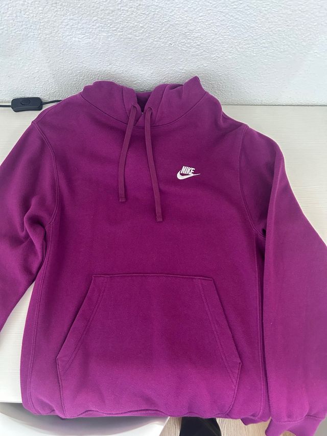 Sudadera Nike Morada