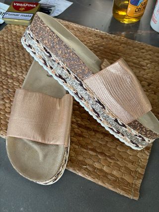 Sandalias JOMIX Verano Doradas y Plateadas
