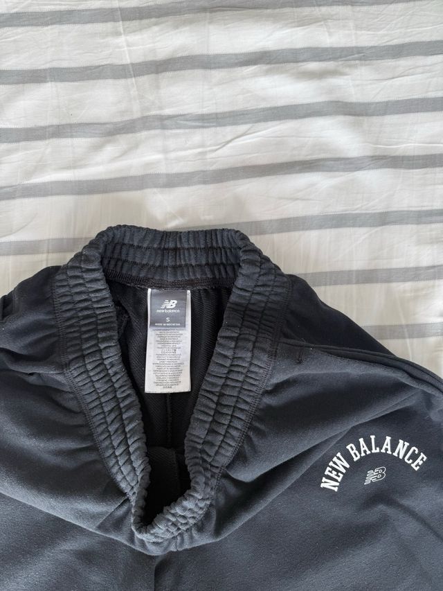 Pantalones deportivos New Balance Talla S