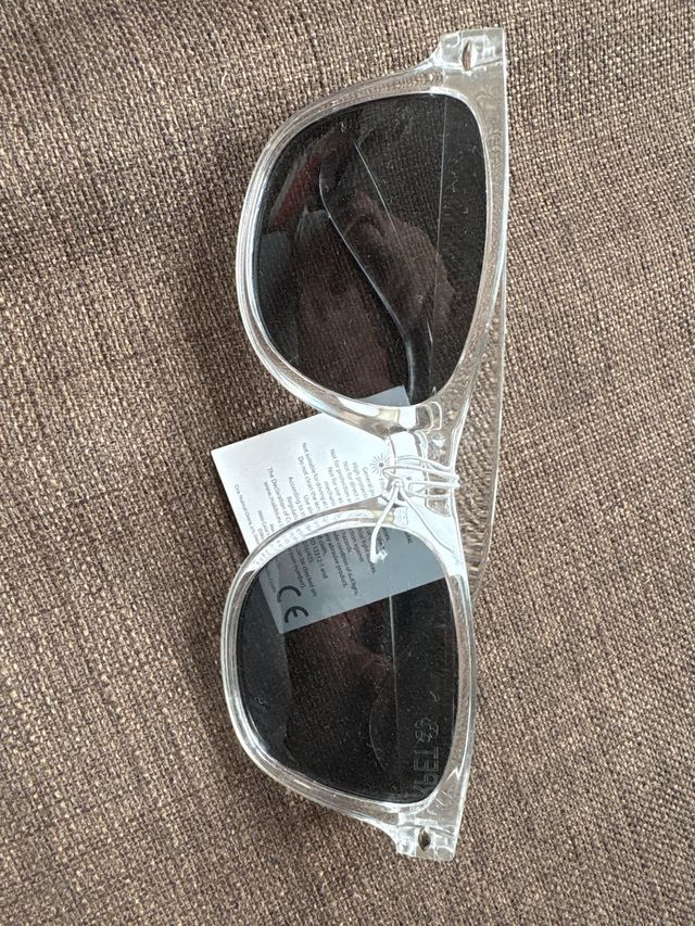 Gafas de sol transparentes