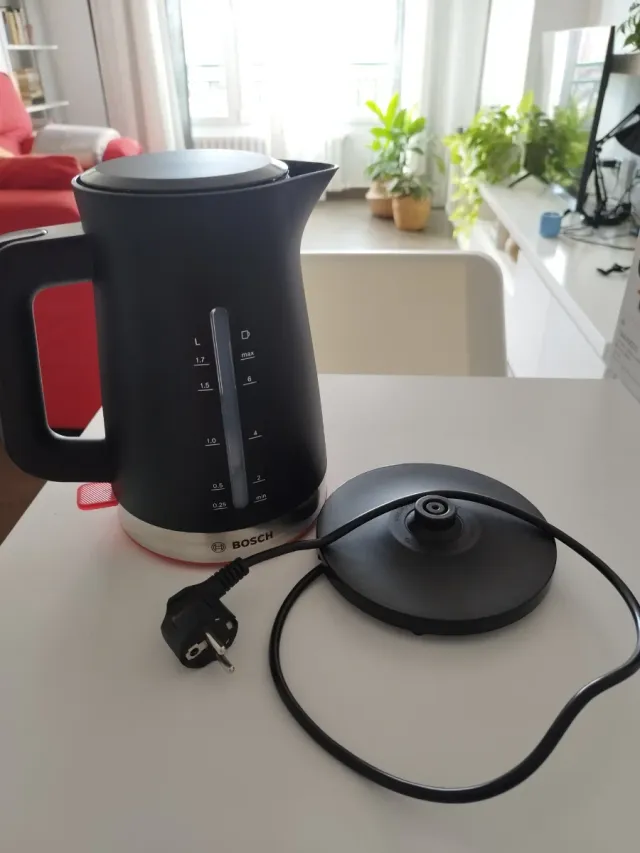 Fervedor de água Bosch preto