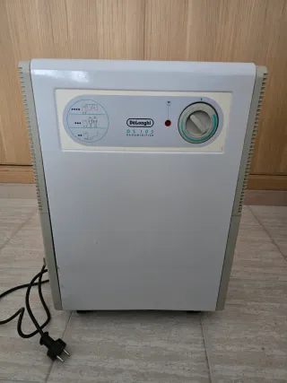Deshumidificador DeLonghi DS 105