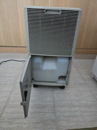 Deshumidificador DeLonghi DS 105