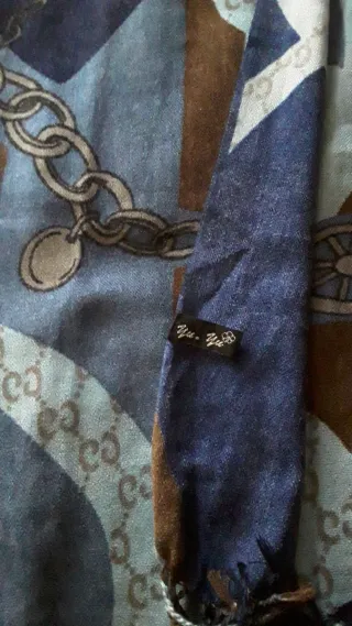 Fular Yu Yu azul y marrón con cadenas