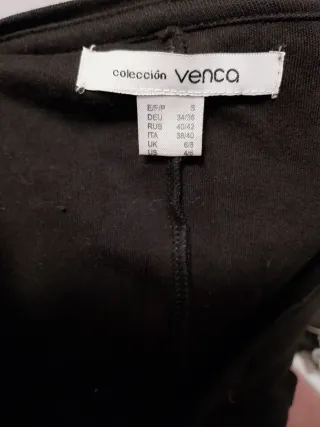 Cada vestido  5e . Estan nuevos . Algunnn. Sin usa