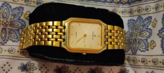 Reloj Festina Dorado