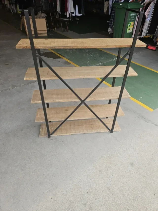 Estantería madera y metal