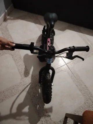 Bicicleta eléctrica infantil