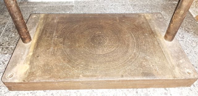 Gran prensa de encuadernación de libros