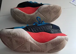 Zapatillas Baloncesto Under Armour Azul/Rojo