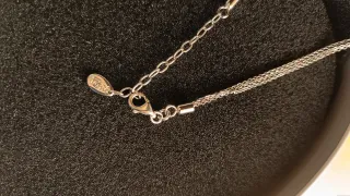 Collana Fossil acciaio e bianco
