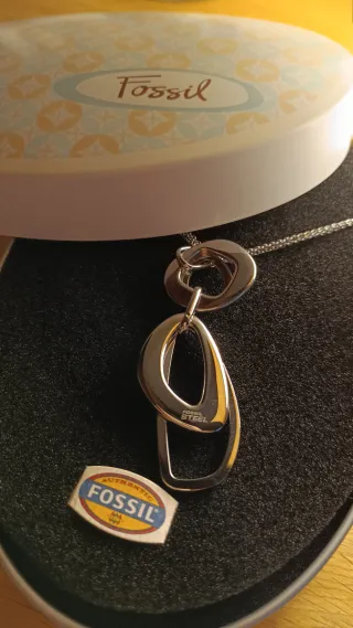 Collana Fossil acciaio e bianco