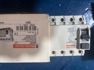 Interruptores Diferenciales Merlin Gerin