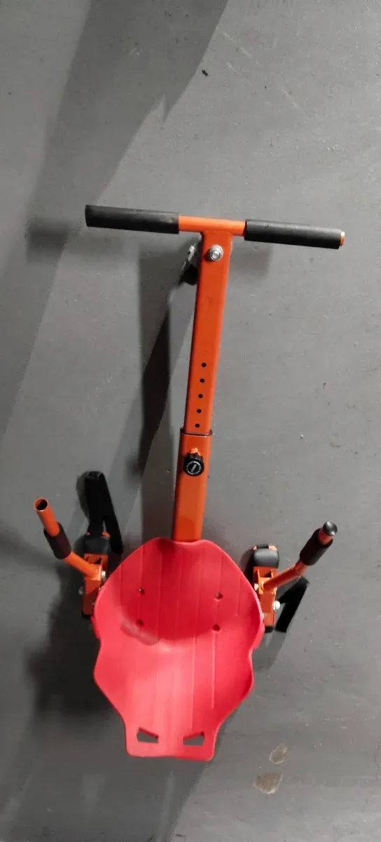 Carrito de arrastre naranja para niños