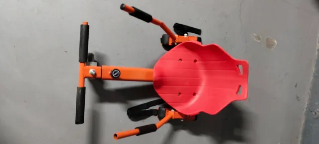 Carrito de arrastre naranja para niños