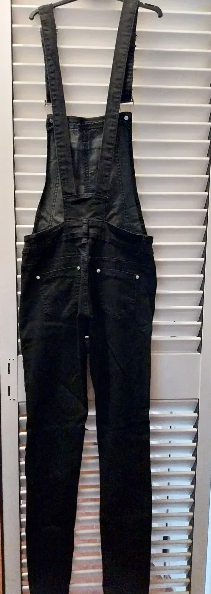 Mono vaquero negro mujer