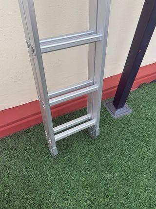 Escalera articulada plegable 4.4m