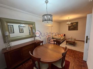 Piso en alquiler en Centro Ciudad en León