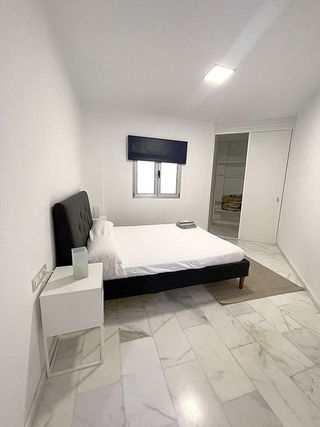 Piso en alquiler en Santa Catalina - Canteras en Palmas de Gran Canaria(Las)