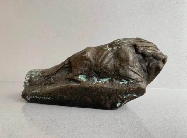 Escultura de caballo Oliveira 2001