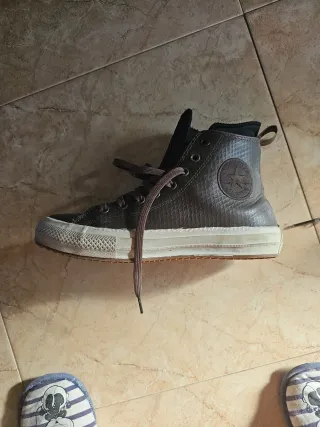 Converse Chuck Taylor Marrones