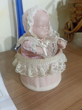 Caja de música bebé con cuerda