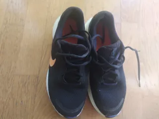 Nike Bambas Negras Naranja