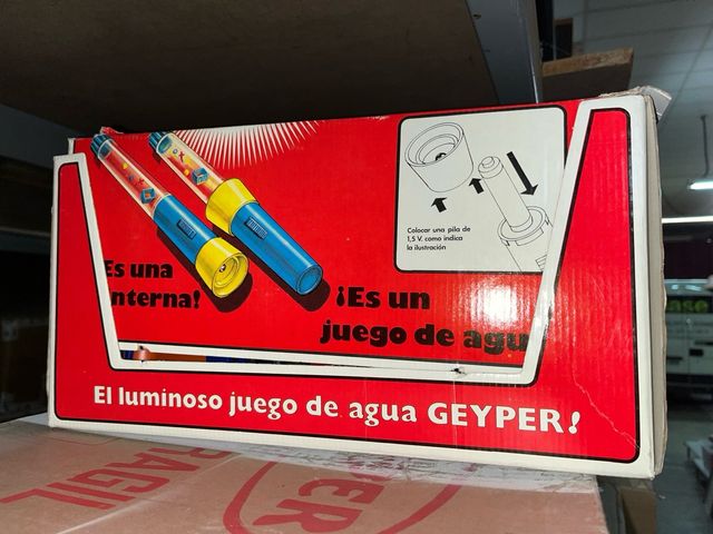 Linterna GEYPER Juego de Agua