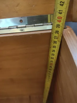 Baúl de madera decorado