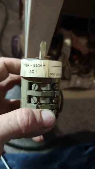 Máquina de soldar de hilo