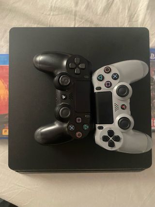 PS4 (PlayStation 4) Negra + 2 Mandos + Juegos