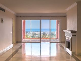 Piso en venta en Benahavís