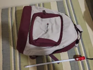 Mochila Champion Gris y Morado