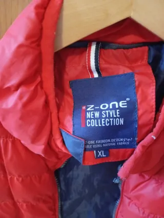 Chaqueta acolchada sin mangas Z-One roja muy elega