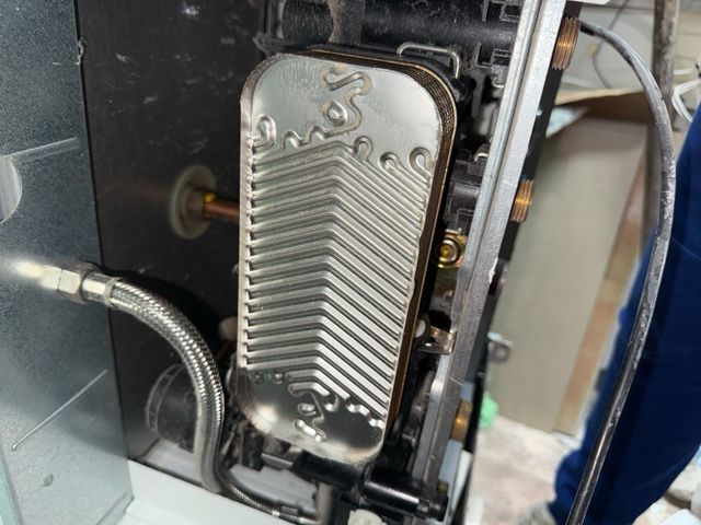 Caldera gas natural blanca