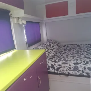 Caravana reformada y motor