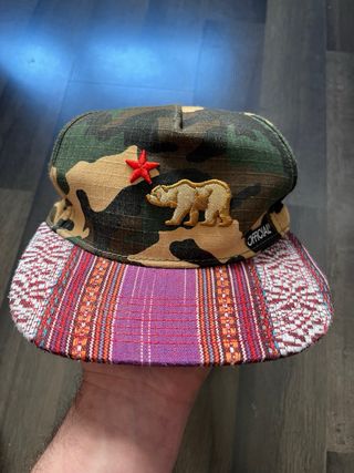 Gorra Official Camuflaje
