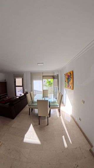 Piso en alquiler en Santa Catalina - Canteras en Palmas de Gran Canaria(Las)