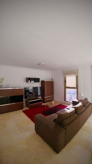 Piso en alquiler en Santa Catalina - Canteras en Palmas de Gran Canaria(Las)