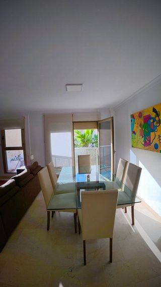 Piso en alquiler en Santa Catalina - Canteras en Palmas de Gran Canaria(Las)