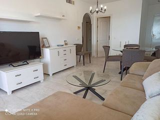 Piso en alquiler en Cabo Pino - Reserva de Marbella en Marbella