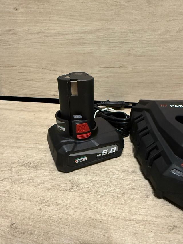 Pack Batería y Cargador Parkside 12V