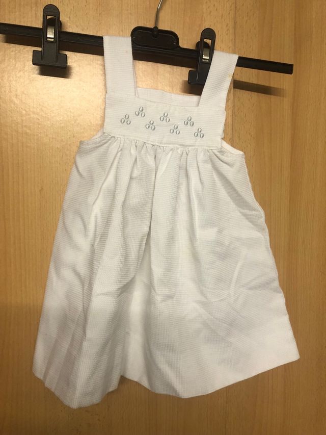 Lote 5 vestidos y pelele niña