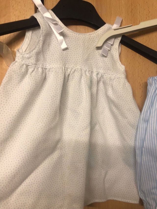 Lote 5 vestidos y pelele niña