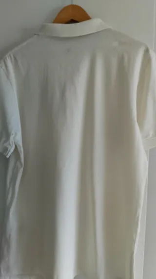 Camiseta Polo Blanca con Estampado