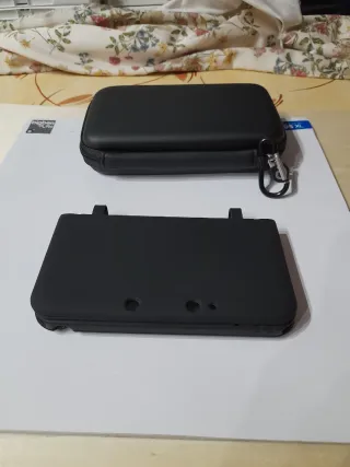 NUEVO. 2 Cargadores 3DS XL+cable de 1'20 cm