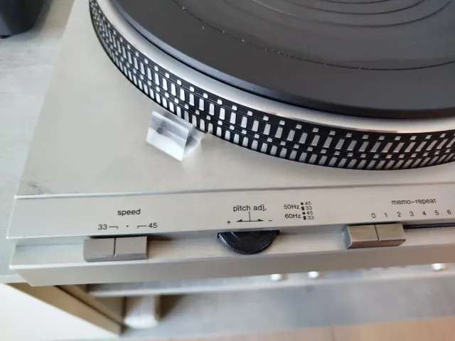 Tocadiscos Technics SL-D3