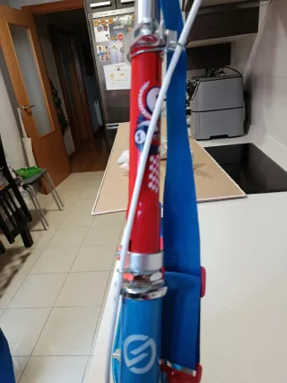 Patinete Oxelo azul y rojo