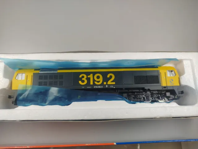 Locomotora Roco 319.2 H0 Nueva,