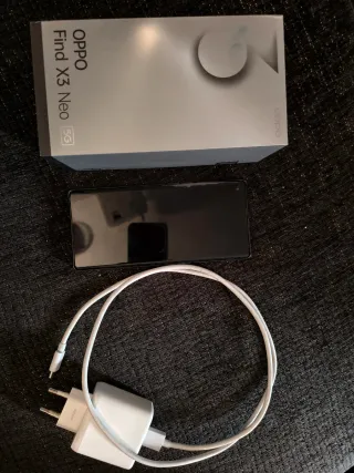 OPPO find X3 Neo 12/256 molto buono
